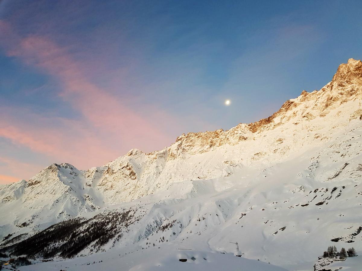 Hotel Meuble Mon Reve Breuil-Cervinia Ngoại thất bức ảnh